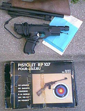 Pistolet RP-107 [RN:5-1] [YR:77] [SC:FR]